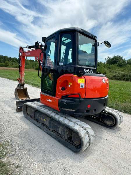 Mini Pelle Kubota U48-4 d’Occasion: Performances et Qualité à Prix Réduit – Image 7